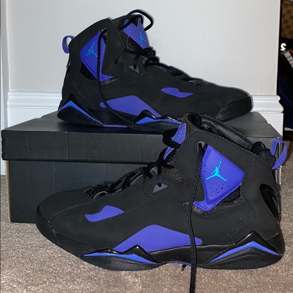 Jordan True Flight